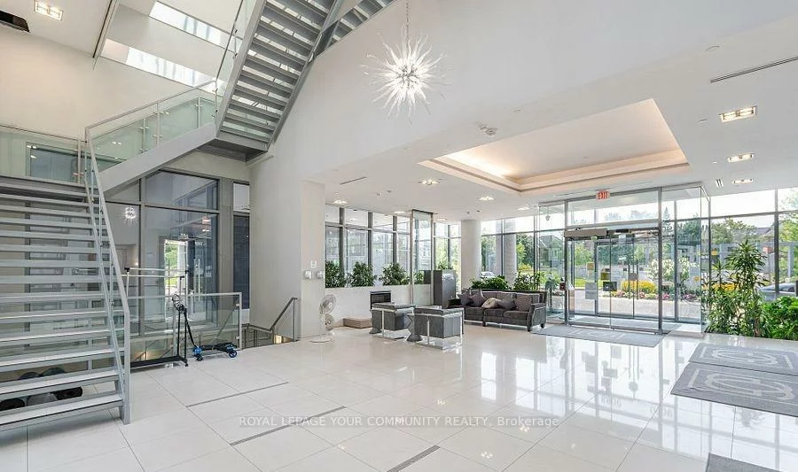 9088, Yonge, South Richvale, Richmond Hill