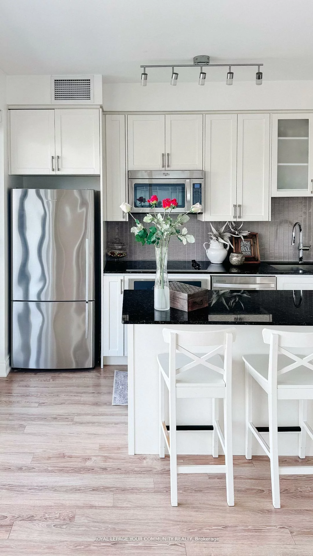 9088, Yonge, South Richvale, Richmond Hill