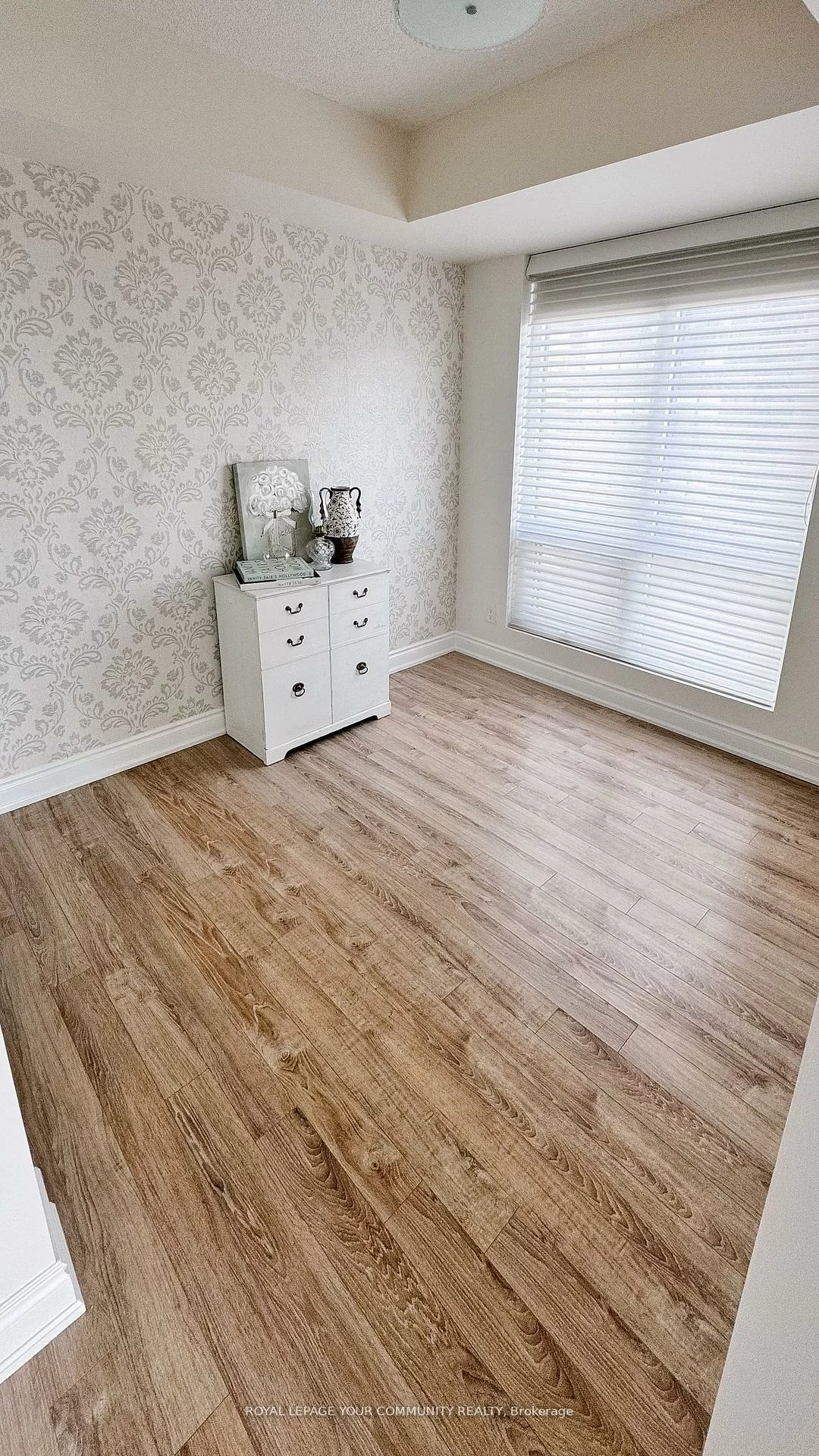 9088, Yonge, South Richvale, Richmond Hill