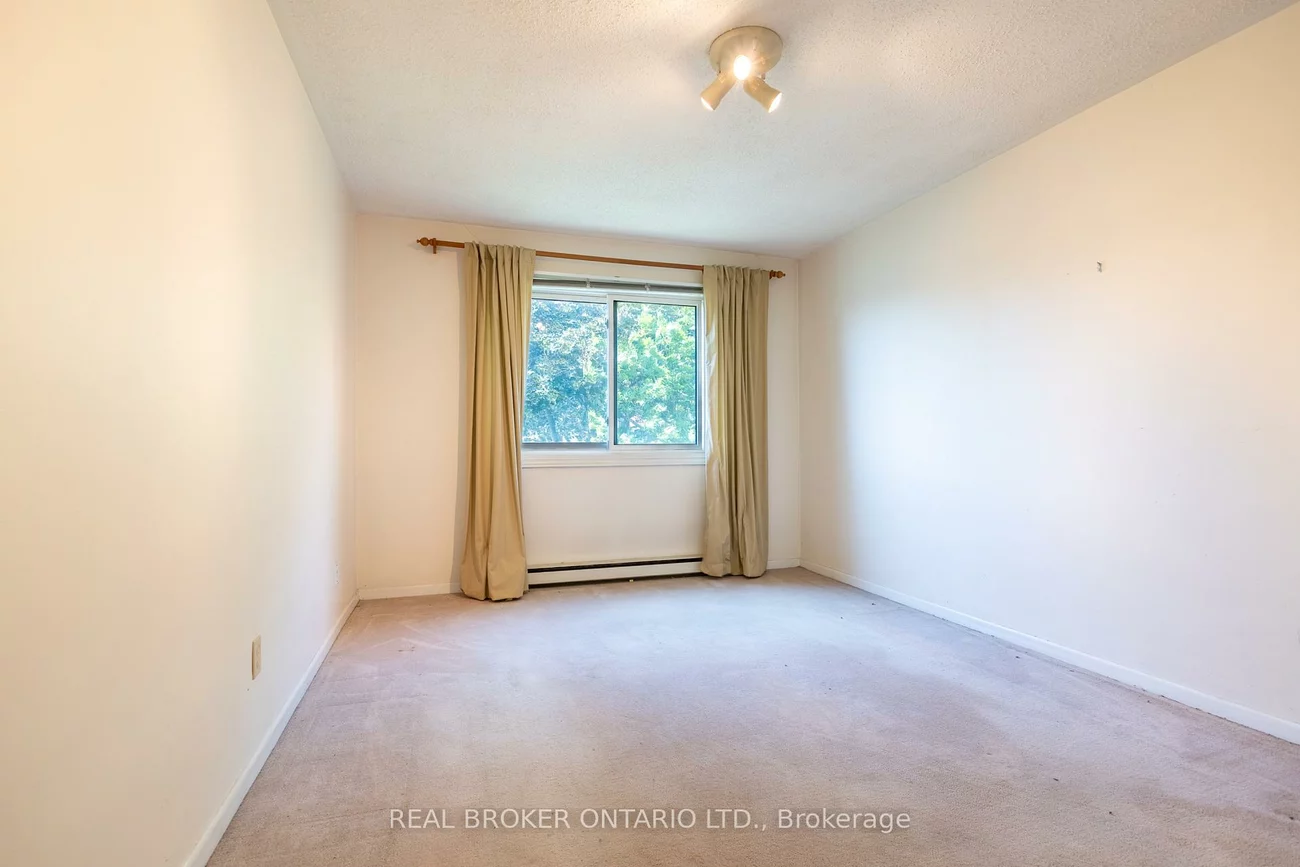 21, Elizabeth, Mill Pond, Richmond Hill