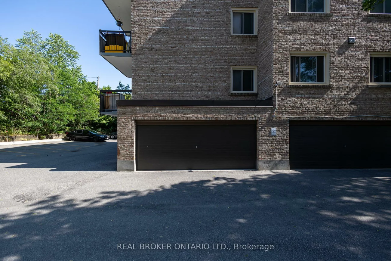 21, Elizabeth, Mill Pond, Richmond Hill
