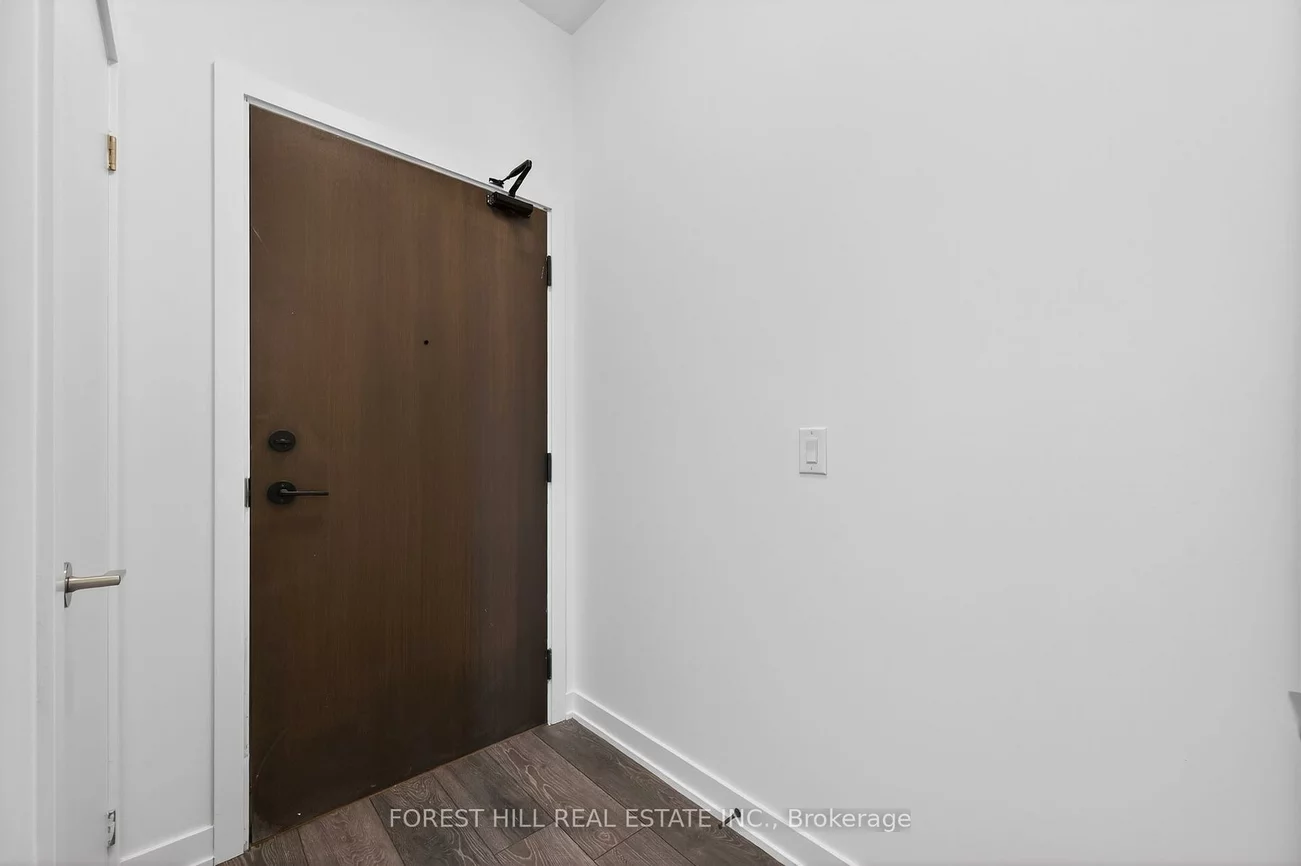 8888, Yonge, South Richvale, Richmond Hill