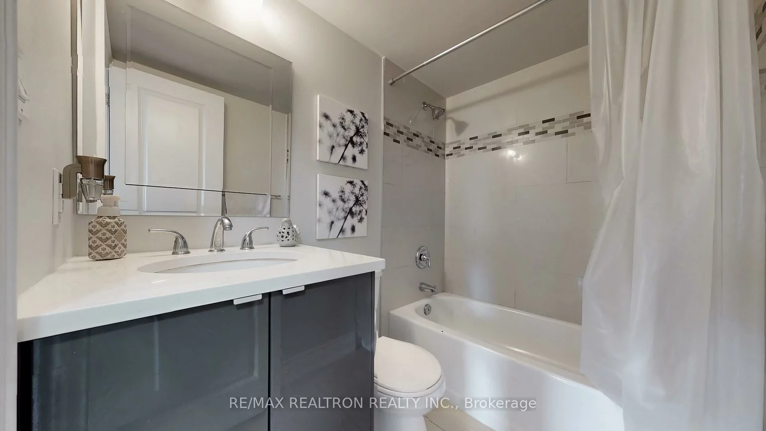 75, Weldrick, Observatory, Richmond Hill