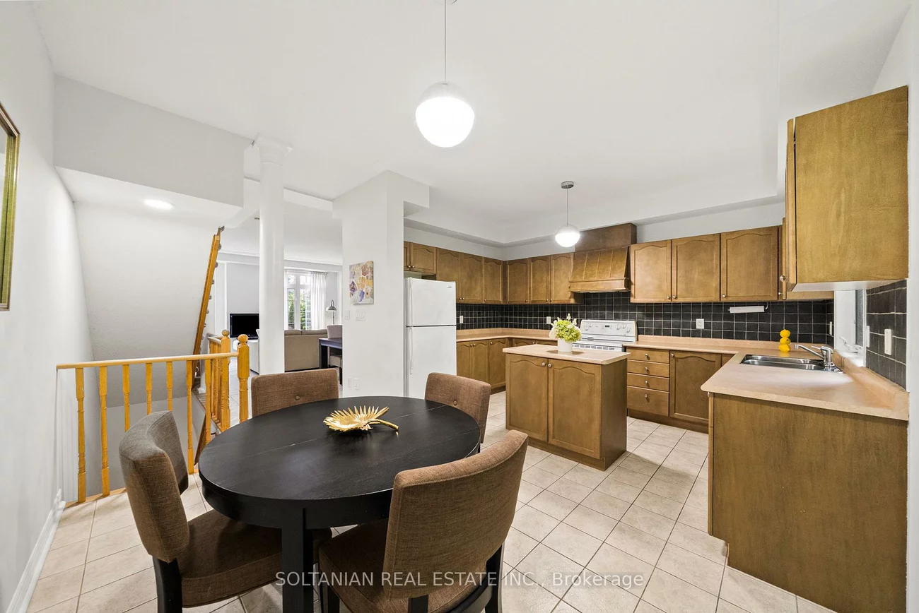 10, Post Oak, Jefferson, Richmond Hill