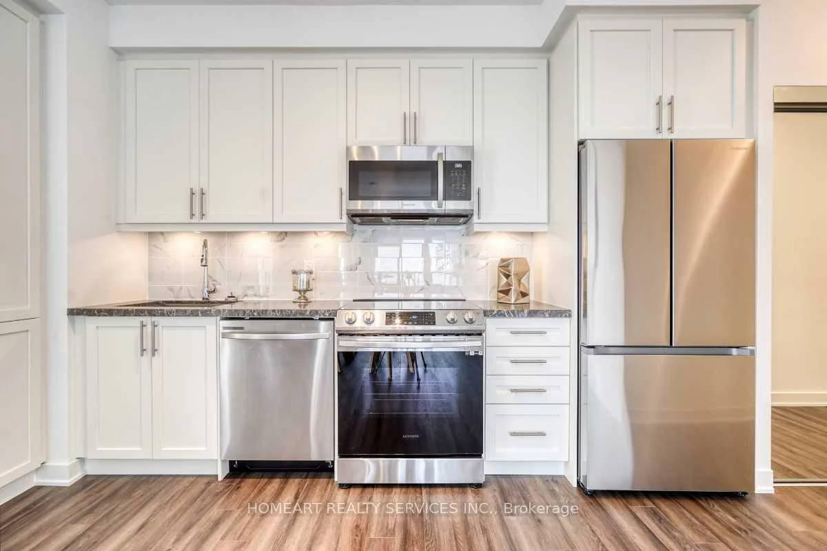 95, Oneida, Langstaff, Richmond Hill