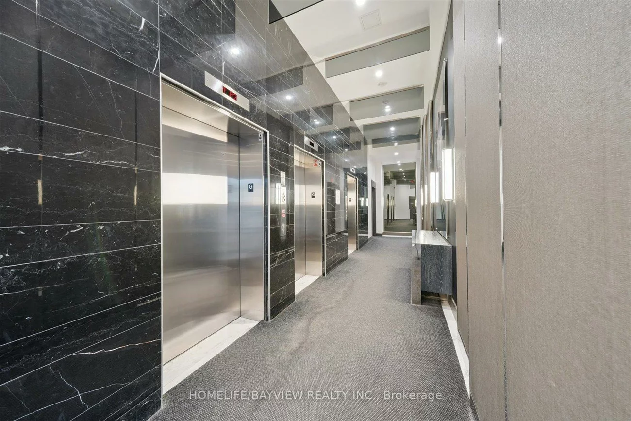 9471, Yonge, North Richvale, Richmond Hill
