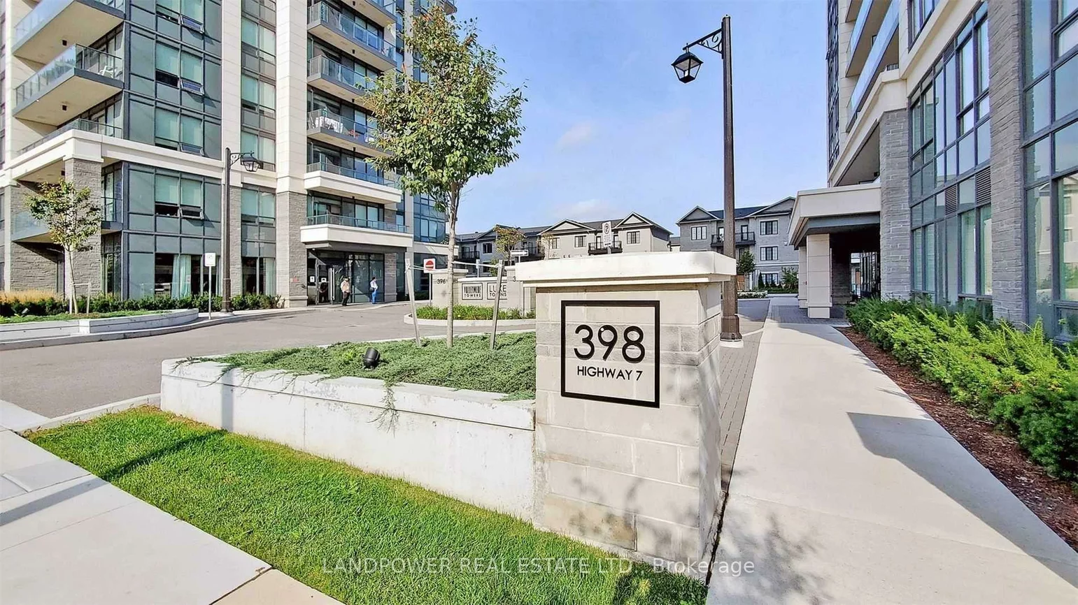 398, Highway 7, Doncrest, Richmond Hill