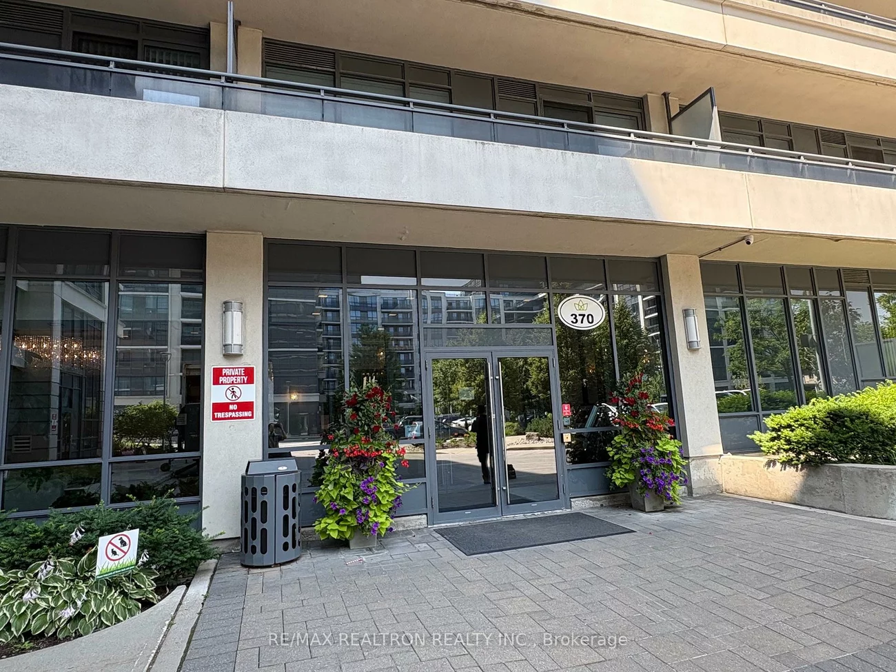 370, Highway 7, Doncrest, Richmond Hill