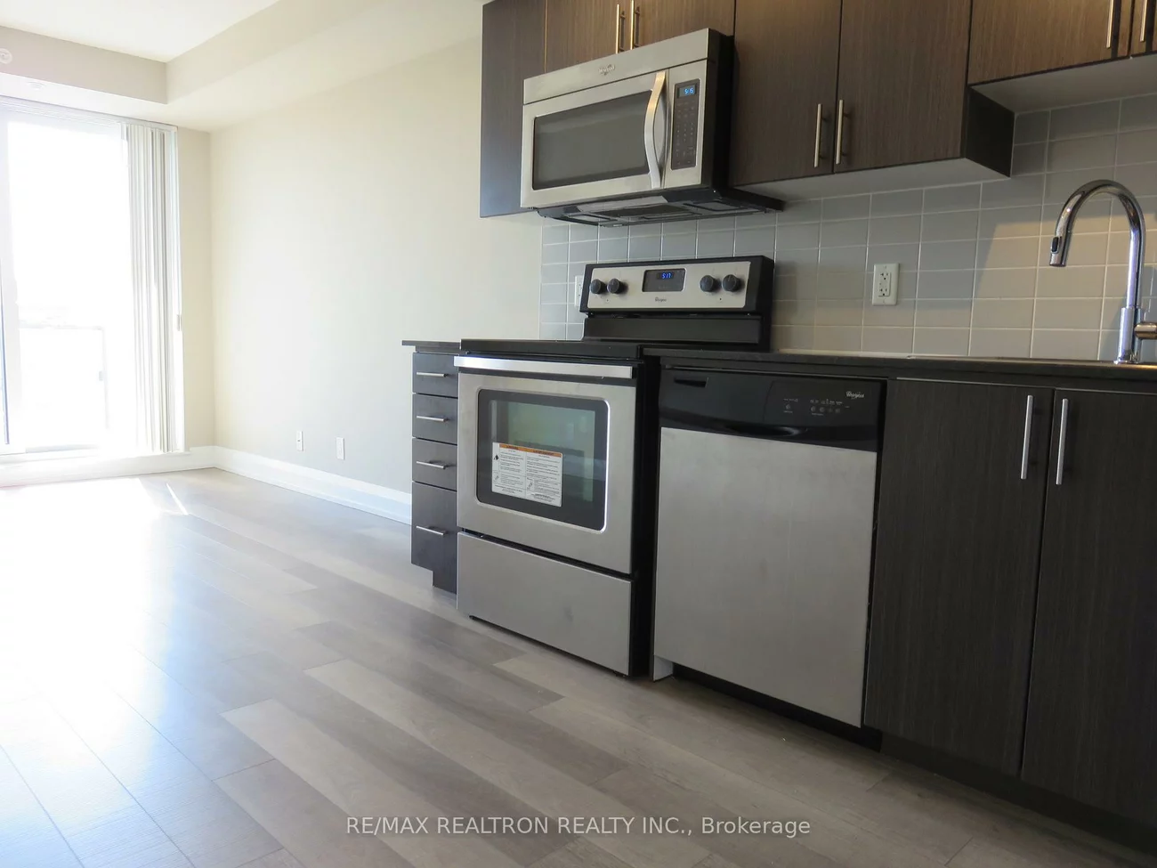 370, Highway 7, Doncrest, Richmond Hill