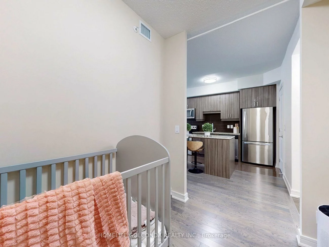 9205, Yonge, Langstaff, Richmond Hill