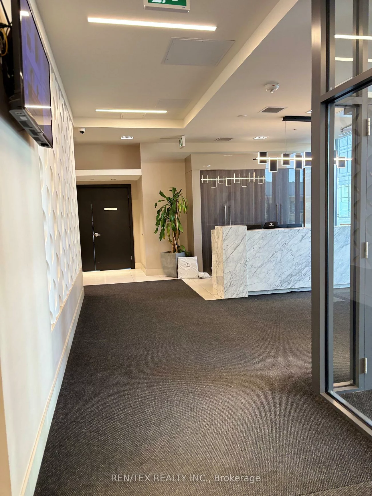 9618, Yonge, North Richvale, Richmond Hill