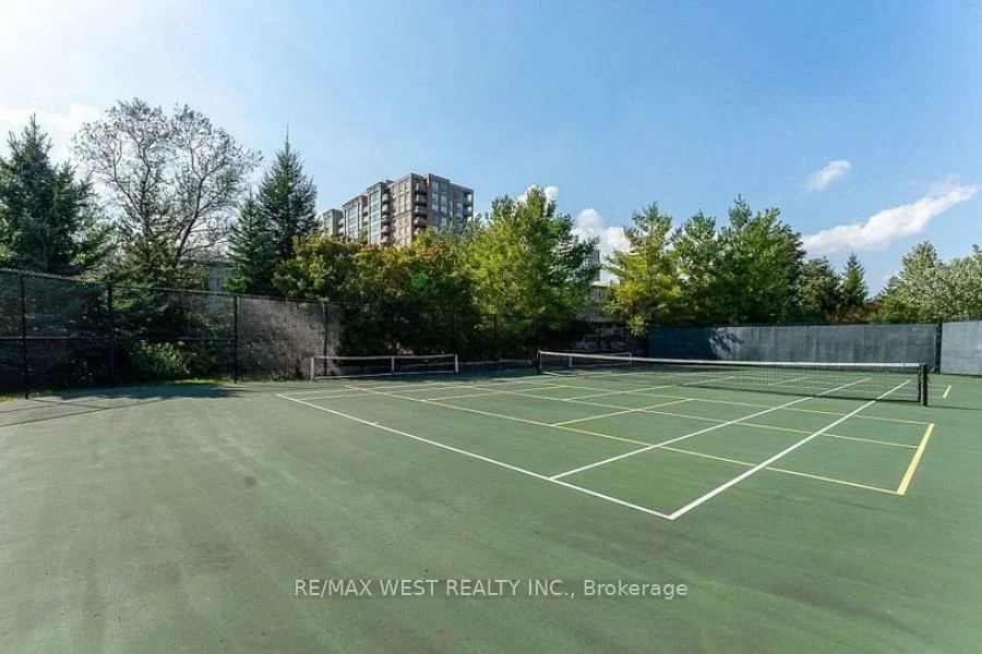 350, Red Maple, Langstaff, Richmond Hill