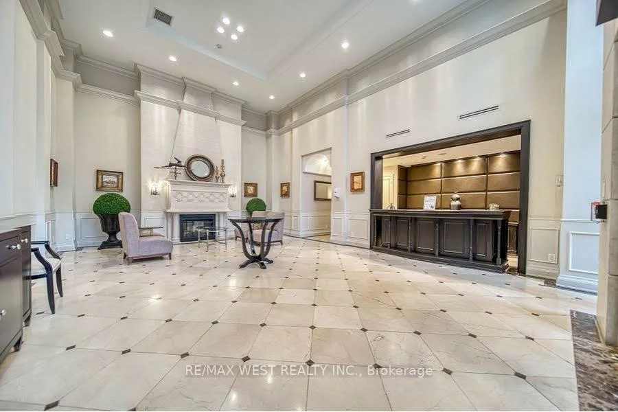 350, Red Maple, Langstaff, Richmond Hill