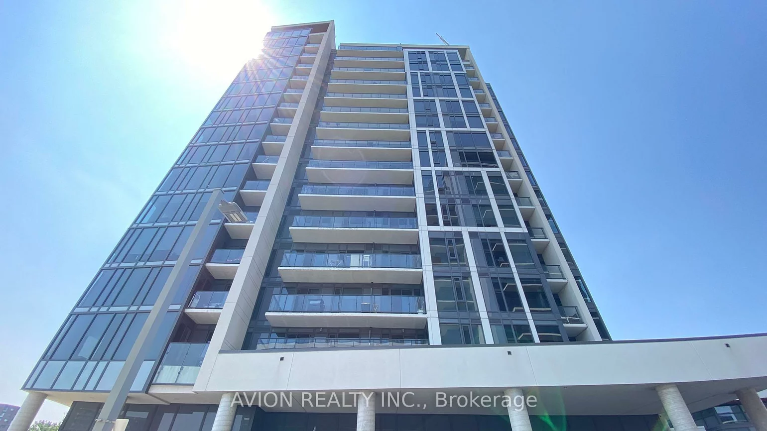 9618, Yonge, North Richvale, Richmond Hill