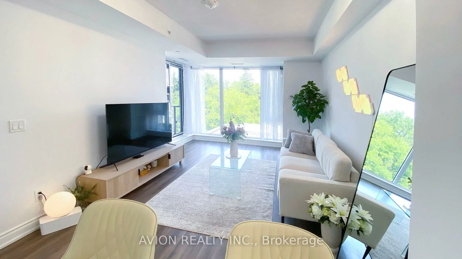 9618, Yonge, North Richvale, Richmond Hill