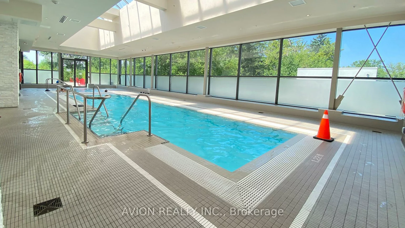 9618, Yonge, North Richvale, Richmond Hill