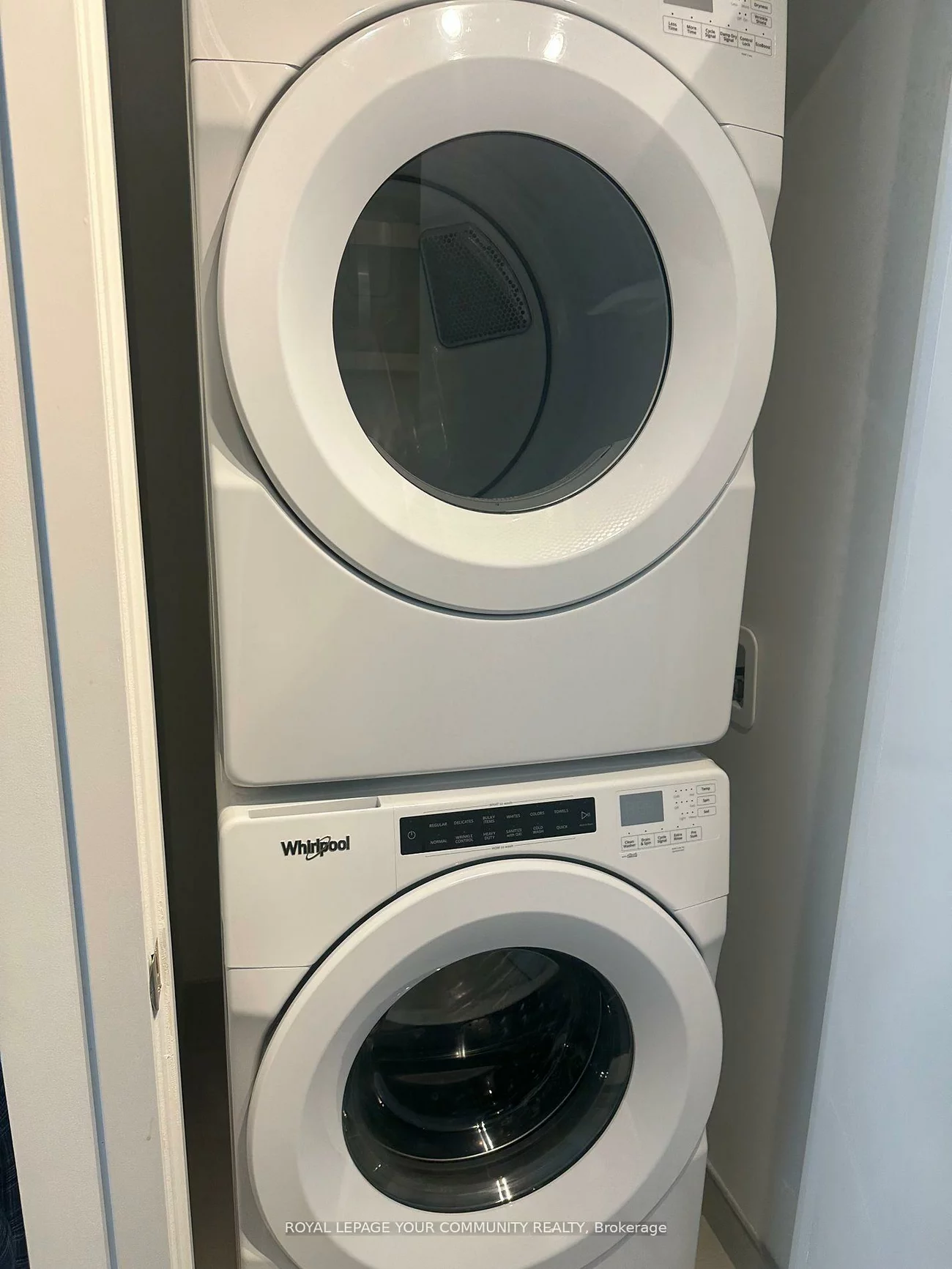 8868, Yonge, South Richvale, Richmond Hill