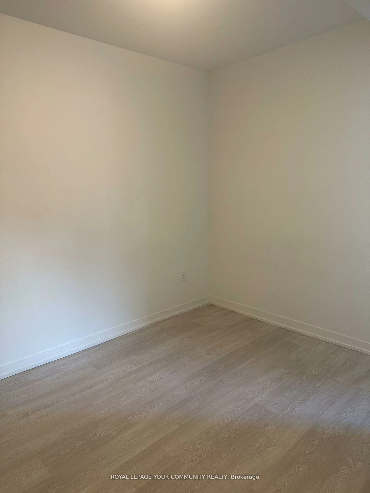 8868, Yonge, South Richvale, Richmond Hill