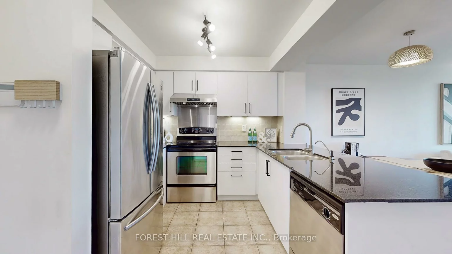 350, Red Maple, Langstaff, Richmond Hill