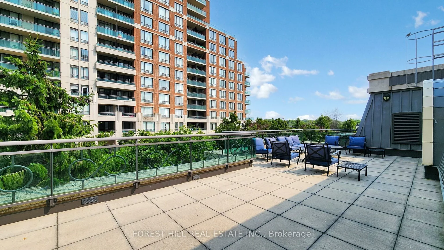 350, Red Maple, Langstaff, Richmond Hill