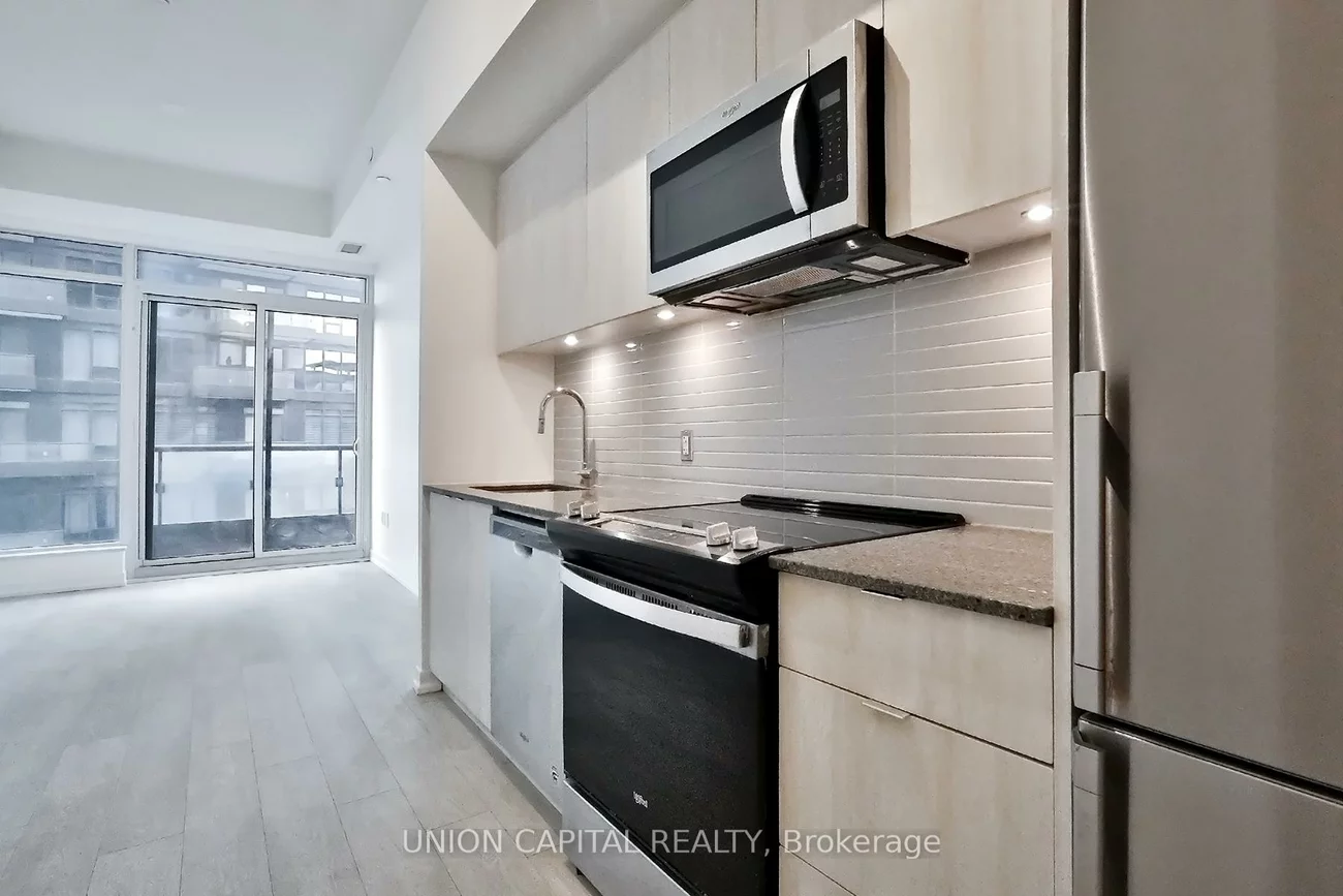 8868, Yonge, South Richvale, Richmond Hill