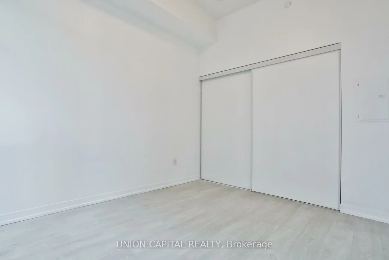 8868, Yonge, South Richvale, Richmond Hill