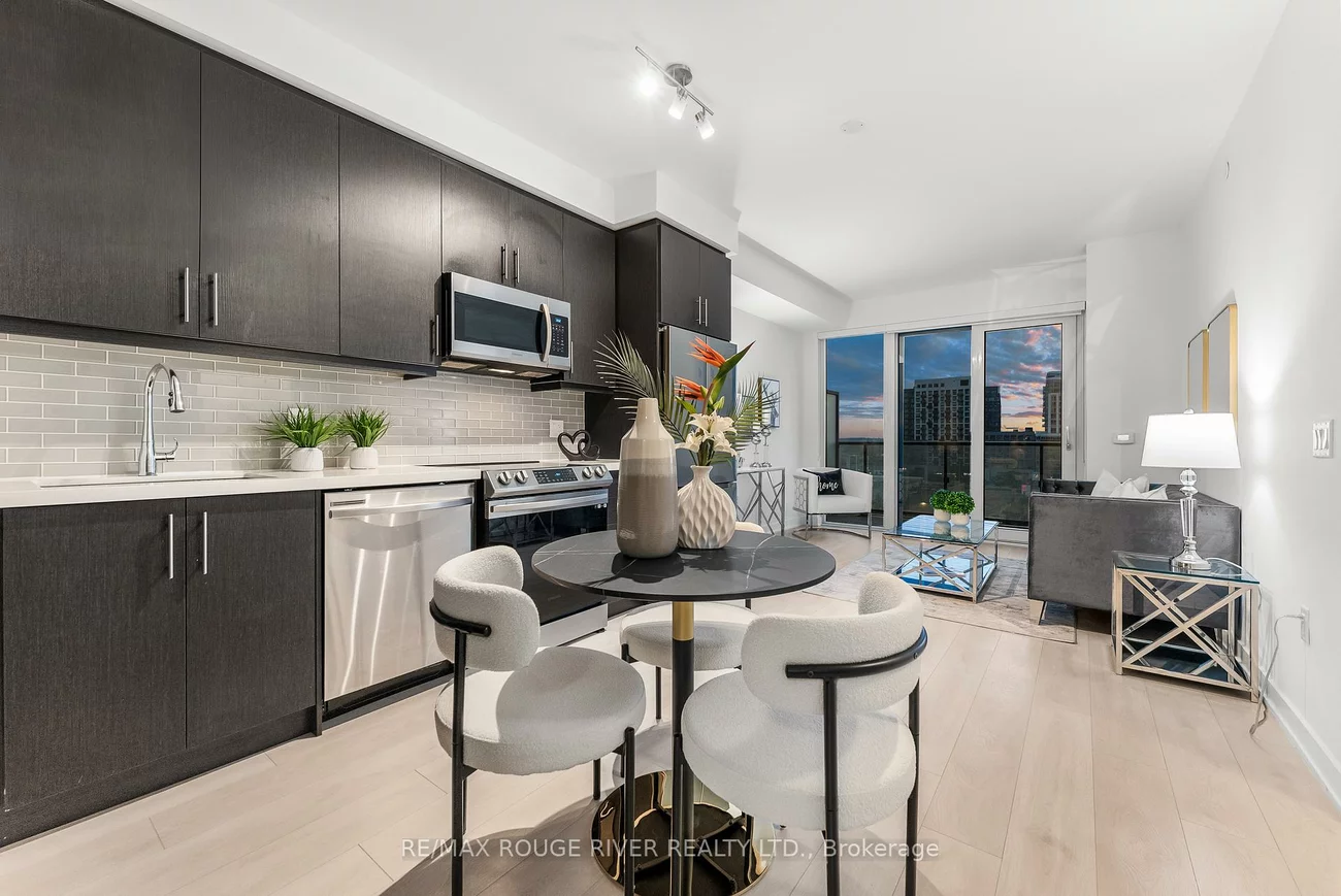 95, Oneida, Langstaff, Richmond Hill