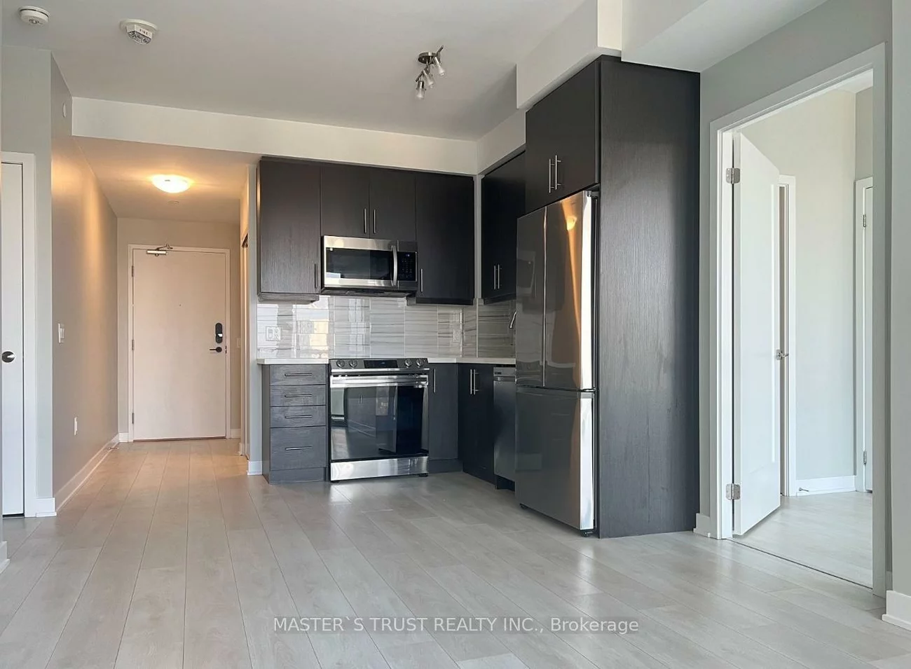 95, Oneida, Langstaff, Richmond Hill