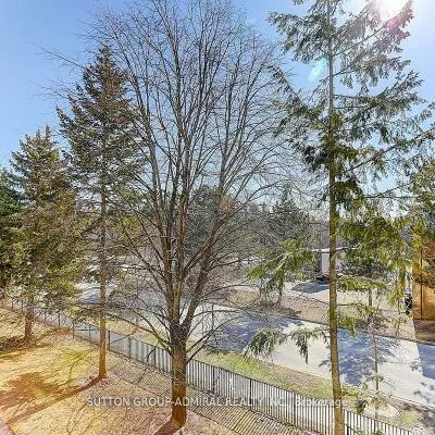 32, CLARISSA, Harding, Richmond Hill