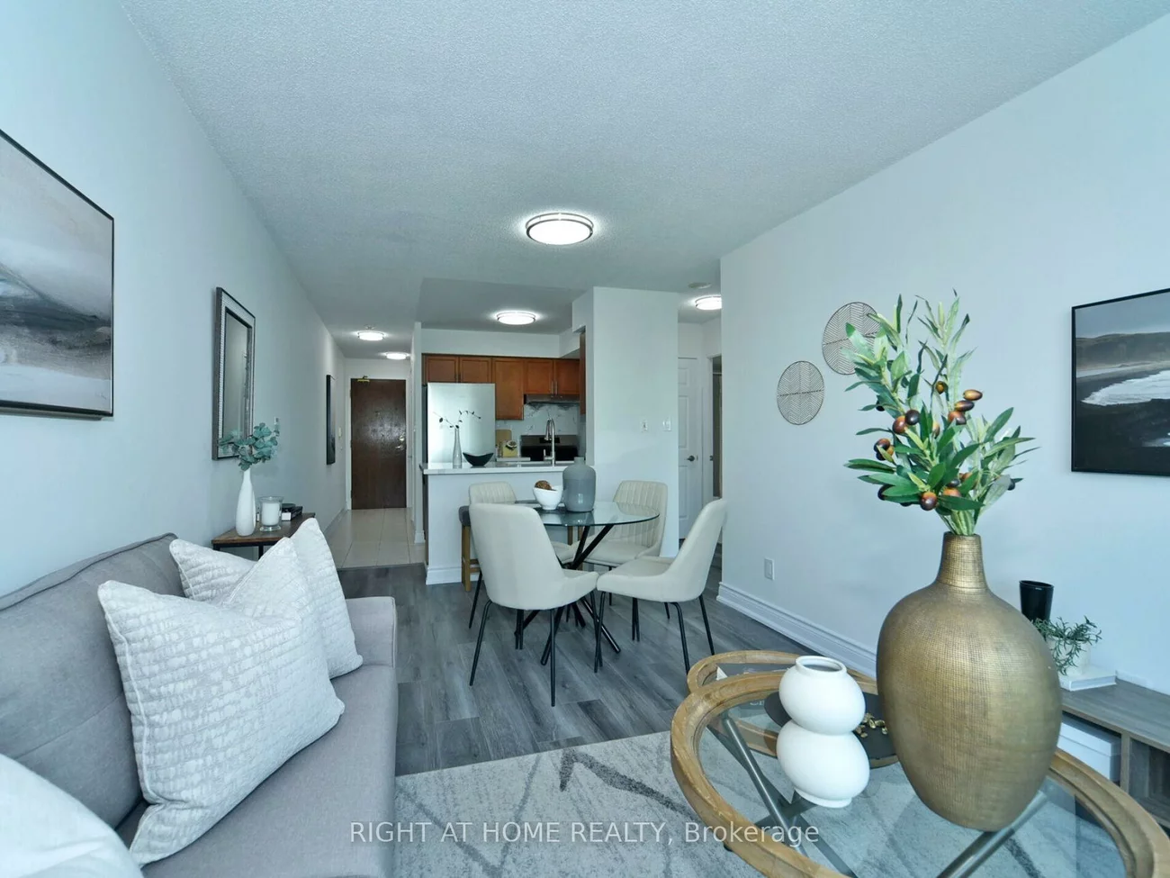 51, Baffin, Langstaff, Richmond Hill