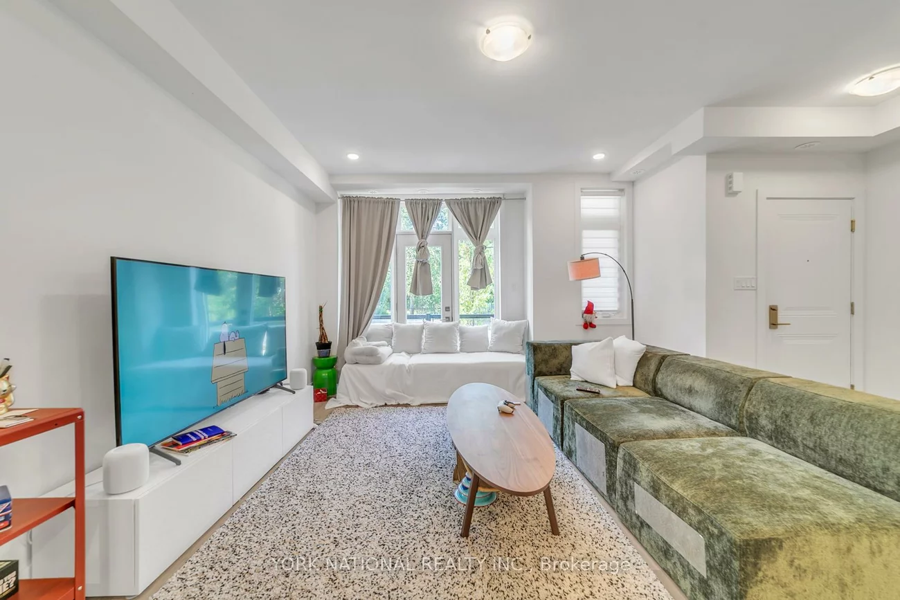 3, Bond, Oak Ridges, Richmond Hill