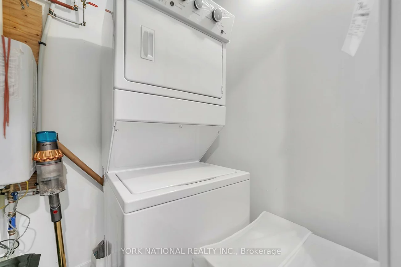 3, Bond, Oak Ridges, Richmond Hill
