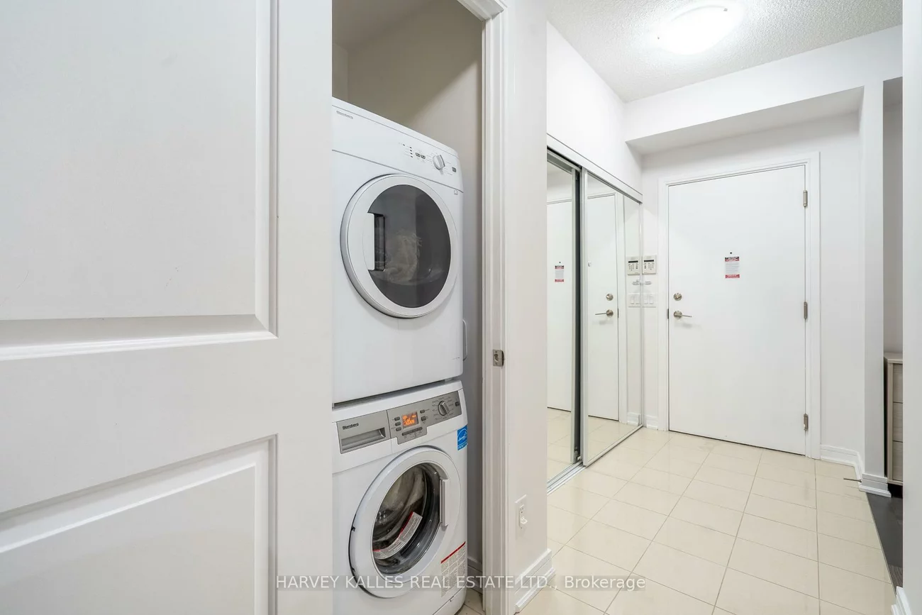 9199, Yonge, Langstaff, Richmond Hill