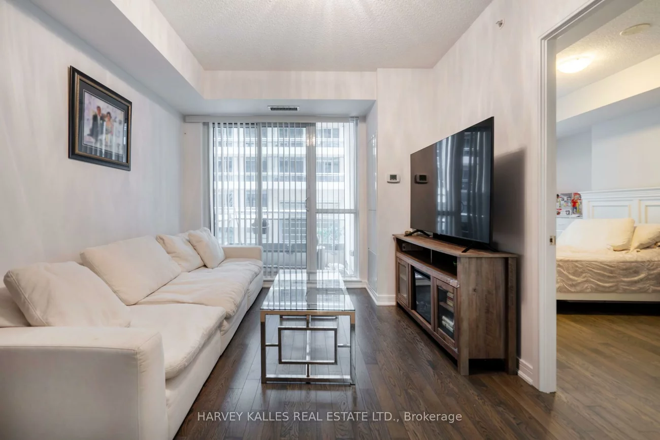 9199, Yonge, Langstaff, Richmond Hill