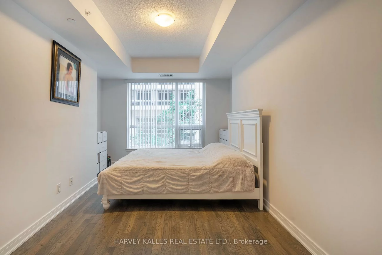 9199, Yonge, Langstaff, Richmond Hill