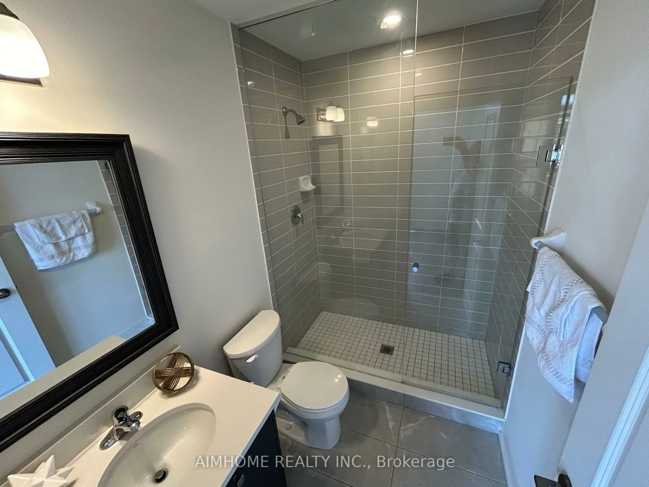 7, Phelps, Oak Ridges, Richmond Hill