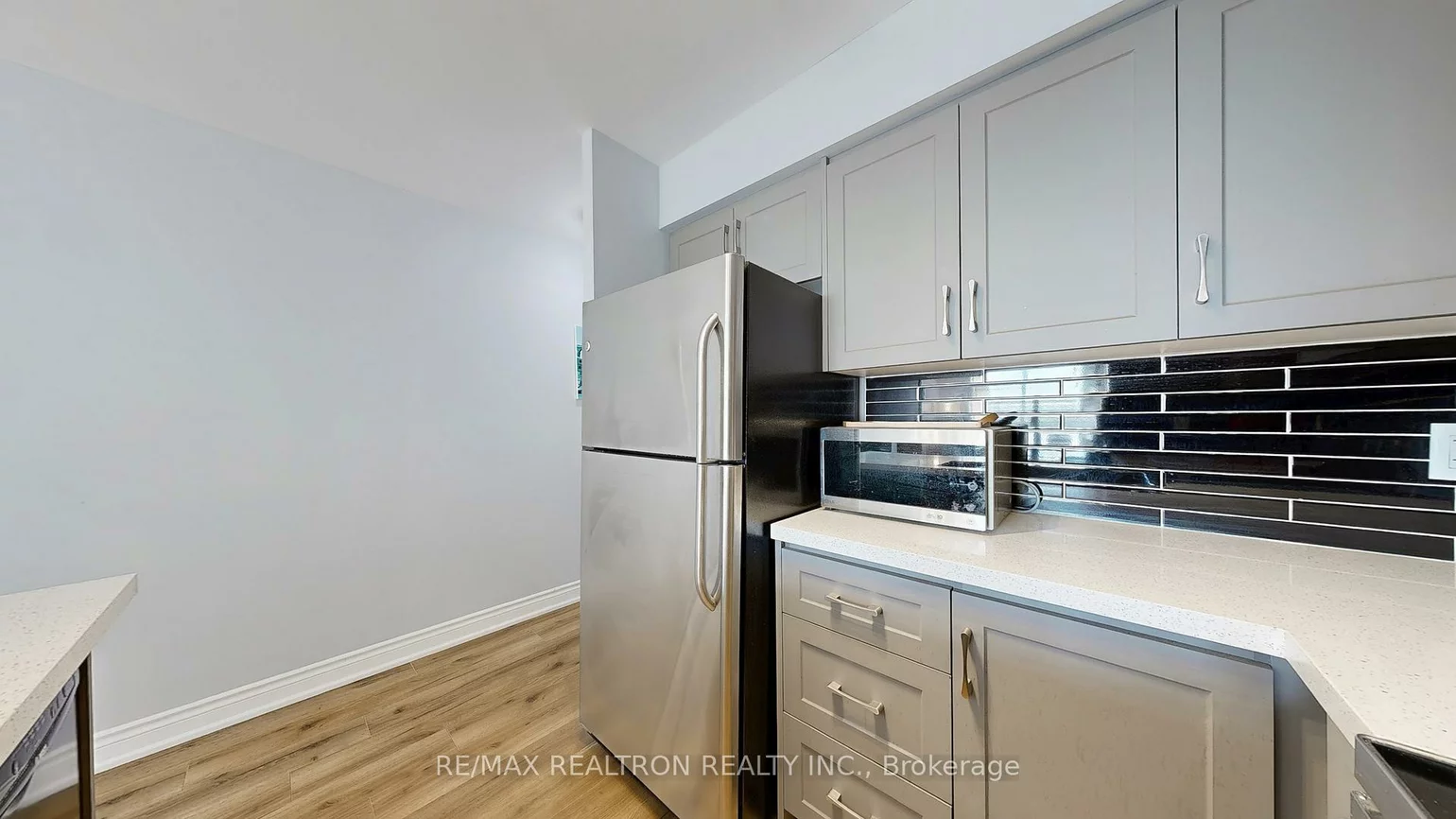 11, Oneida, Langstaff, Richmond Hill