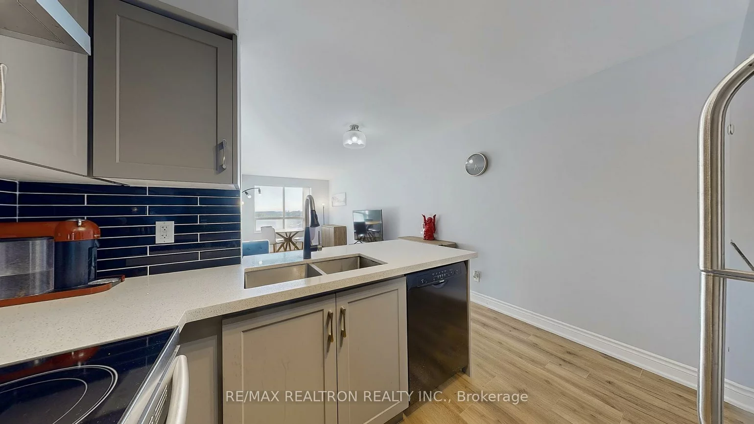 11, Oneida, Langstaff, Richmond Hill