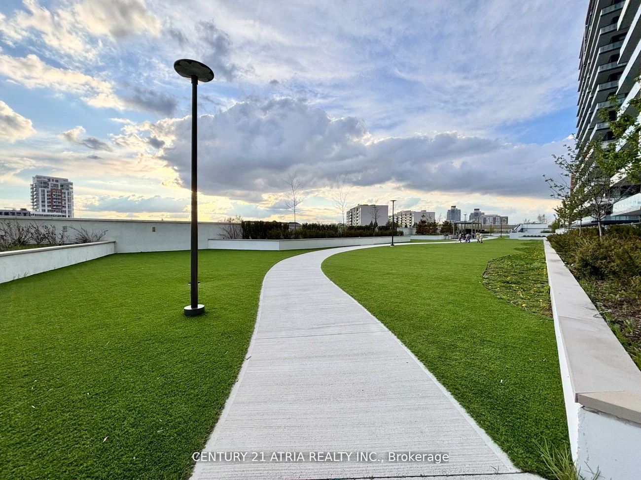 105, Oneida, Langstaff, Richmond Hill