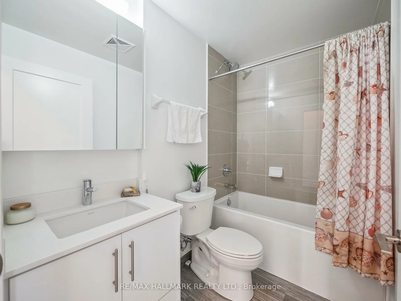 105, Oneida, Langstaff, Richmond Hill