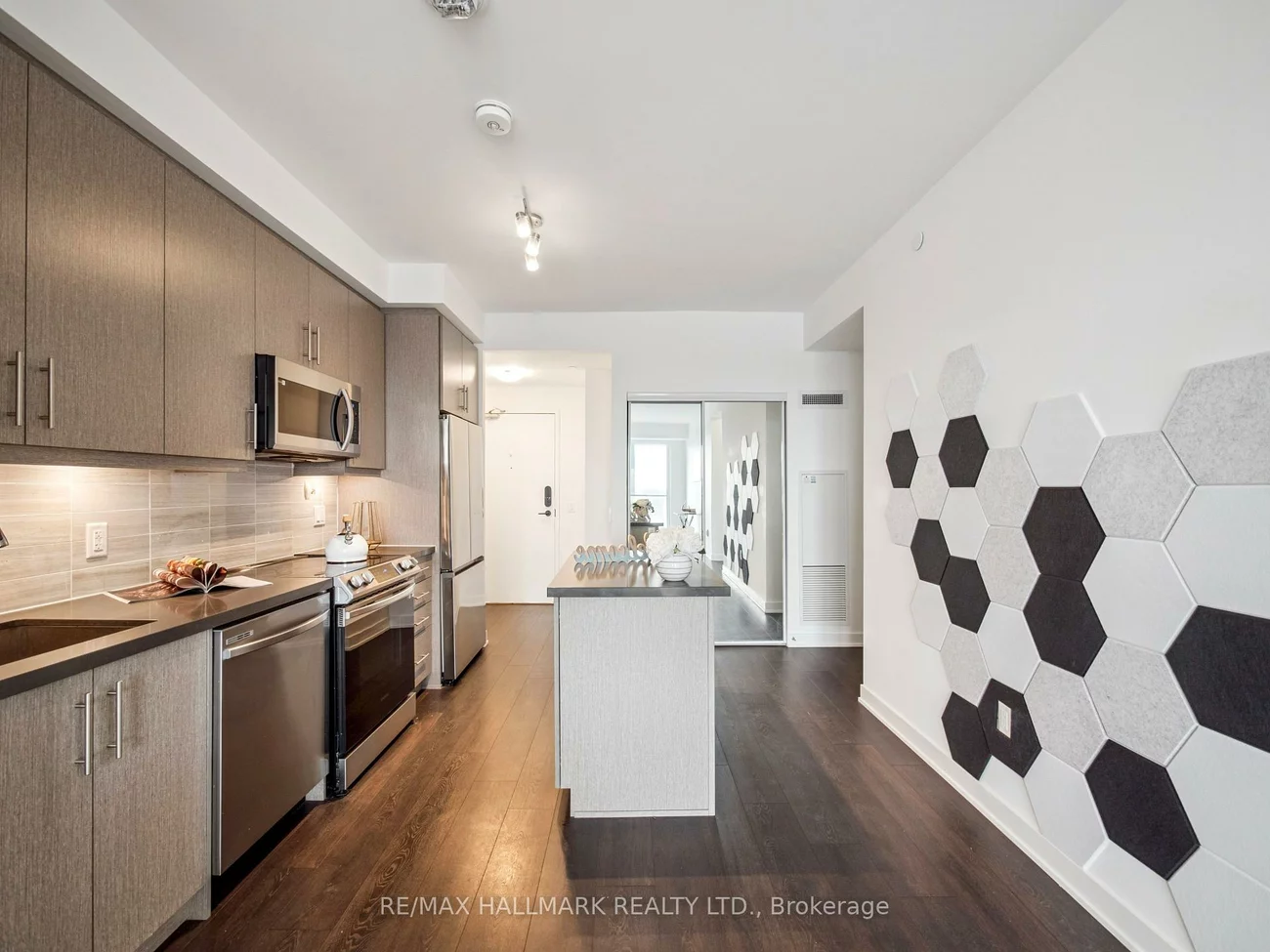 105, Oneida, Langstaff, Richmond Hill