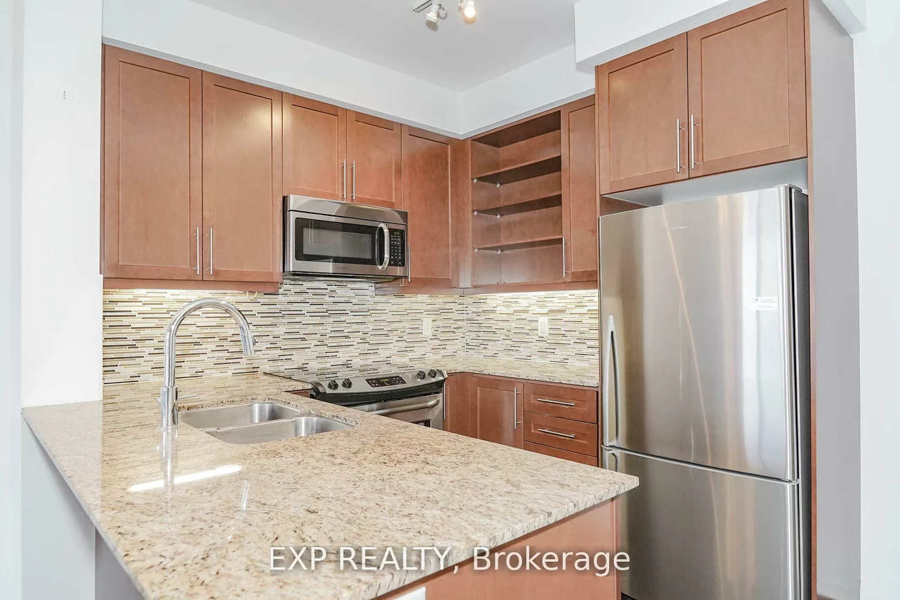 55, Oneida, Langstaff, Richmond Hill