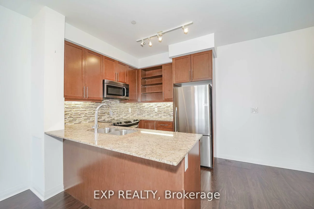 55, Oneida, Langstaff, Richmond Hill