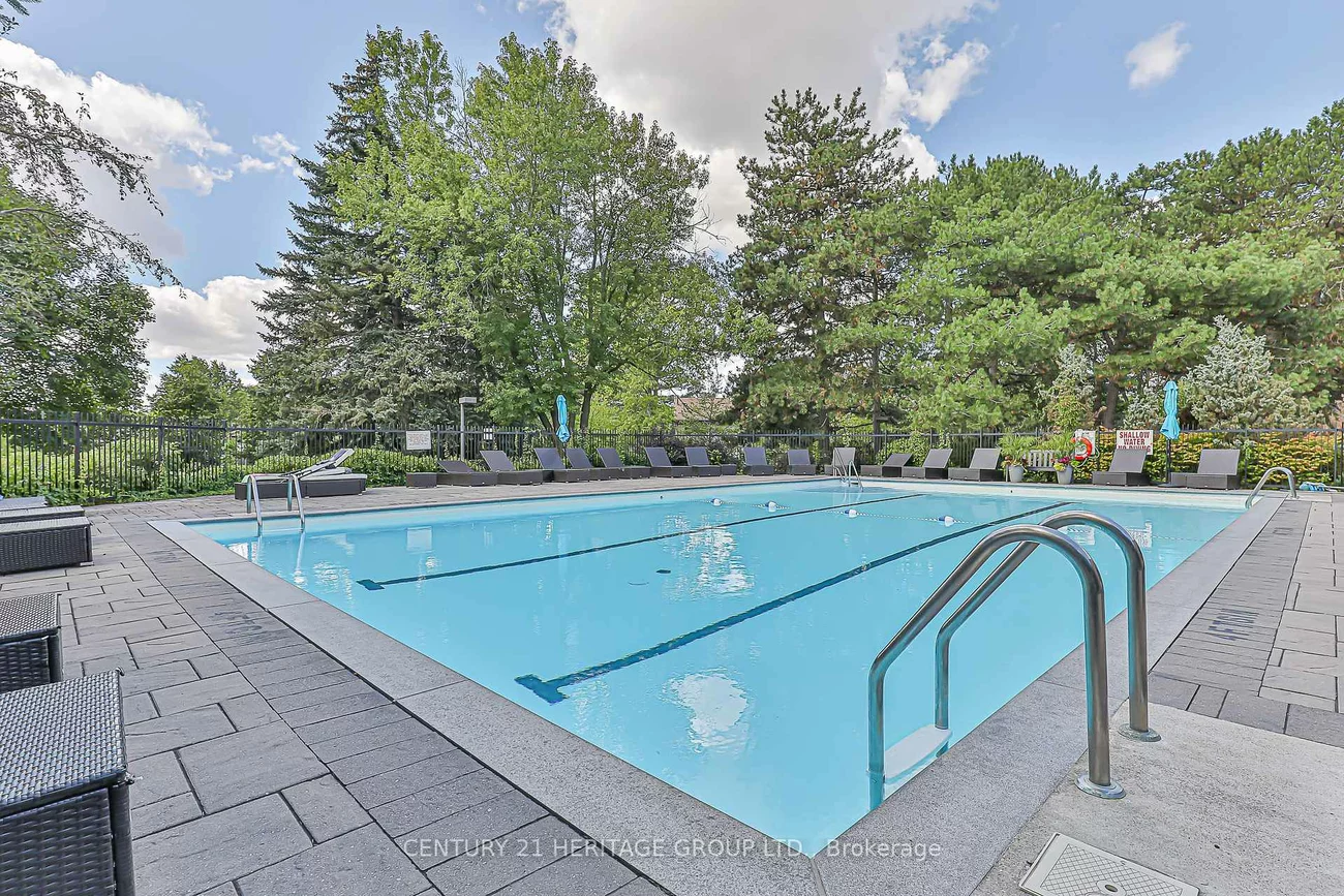20, Baif, North Richvale, Richmond Hill