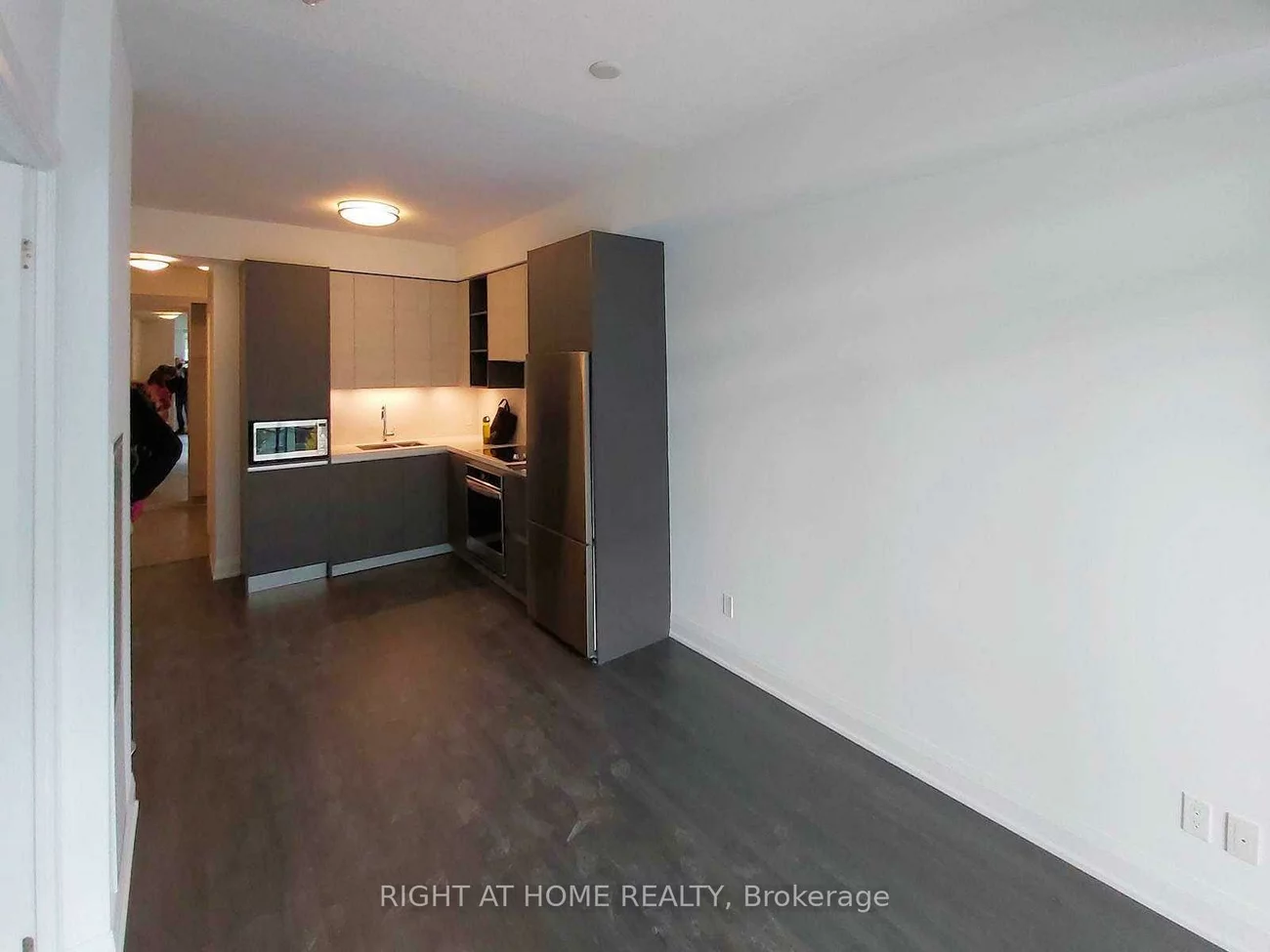 398, Highway 7, Doncrest, Richmond Hill