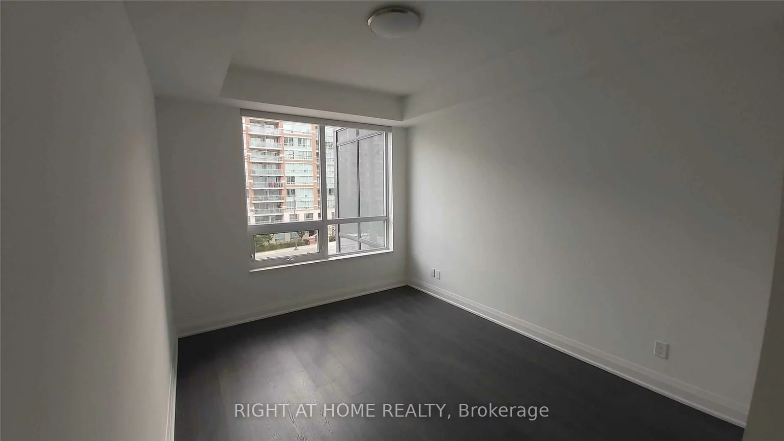 398, Highway 7, Doncrest, Richmond Hill