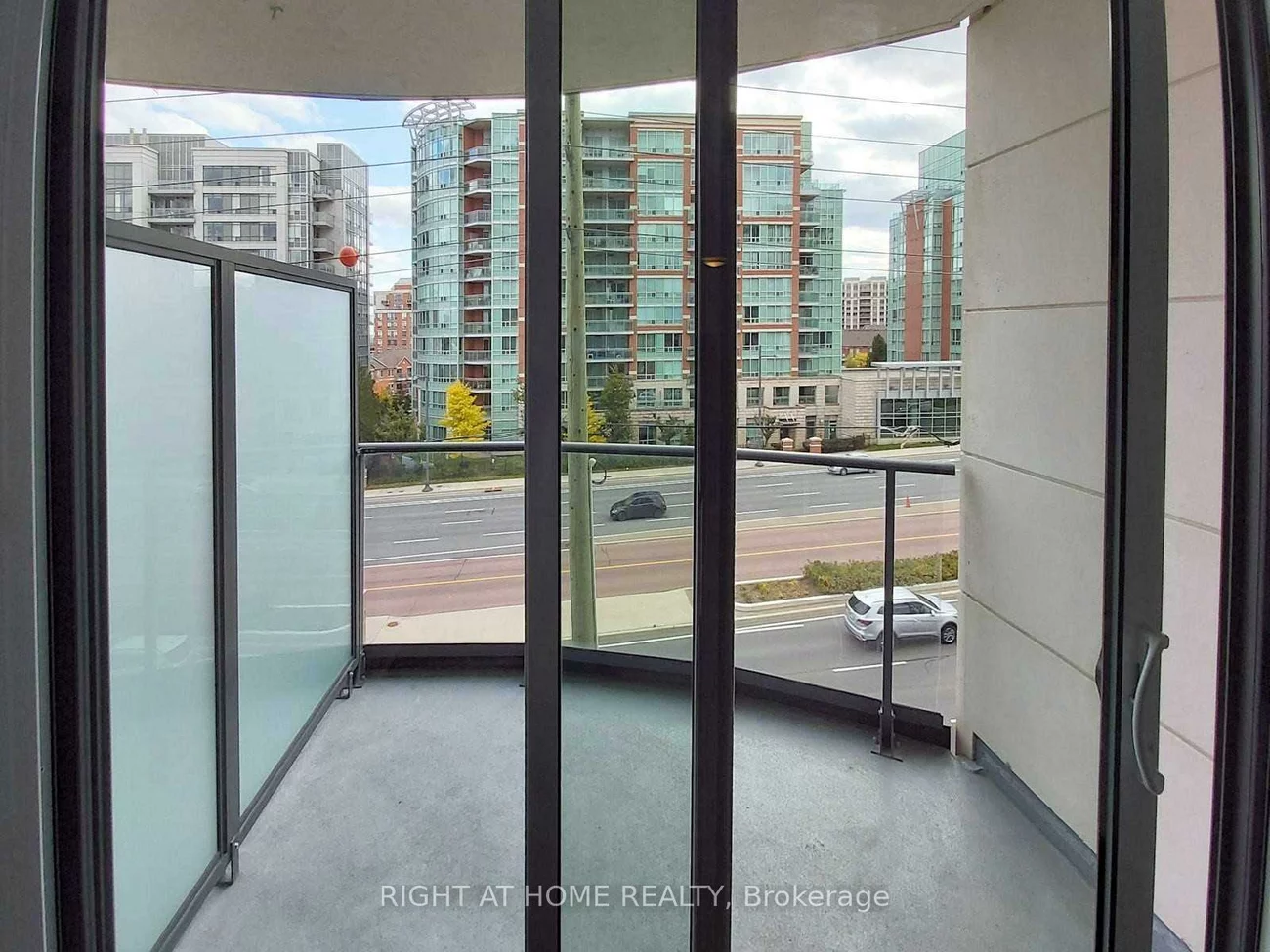 398, Highway 7, Doncrest, Richmond Hill