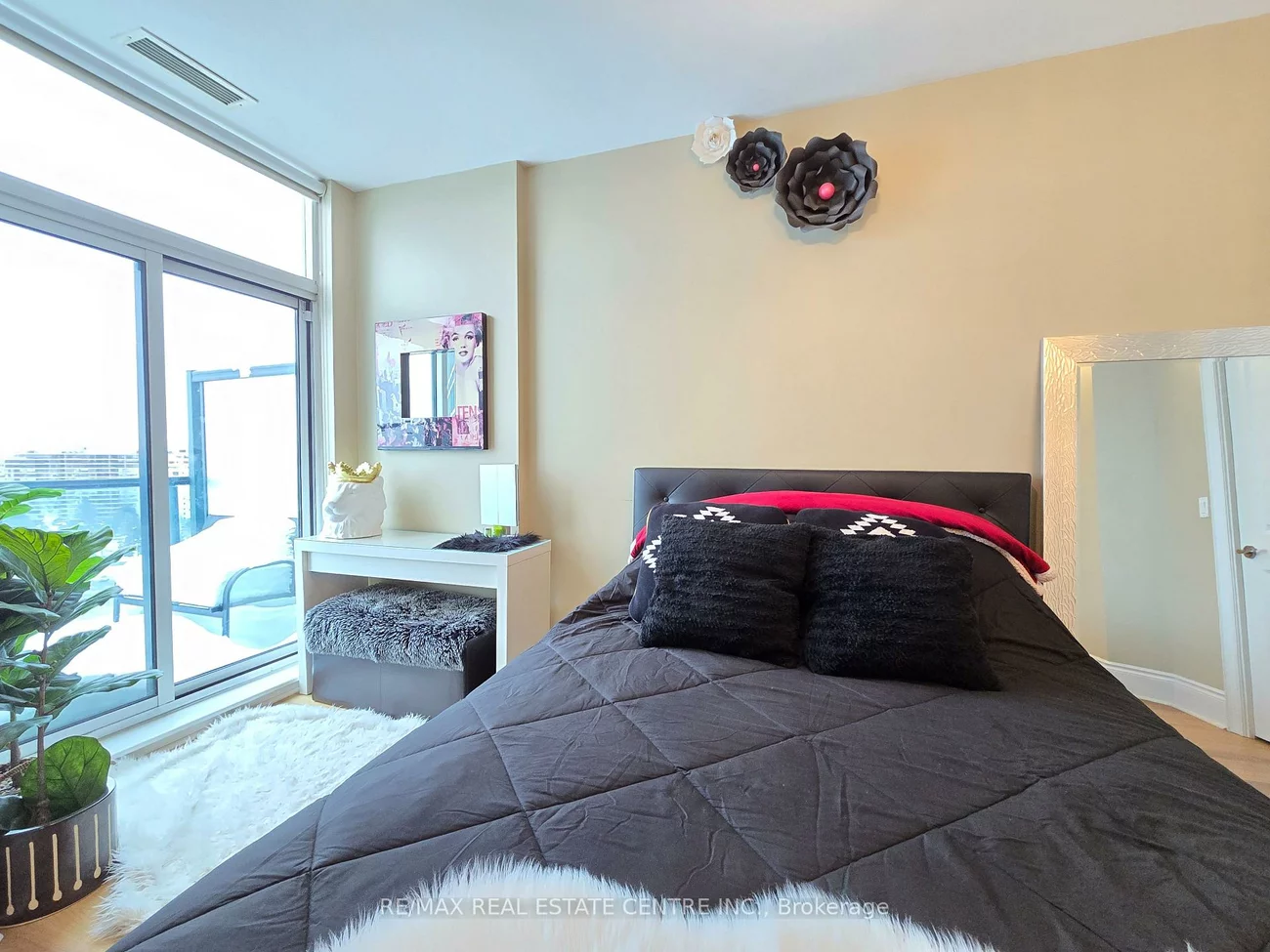 18, Harding, Harding, Richmond Hill