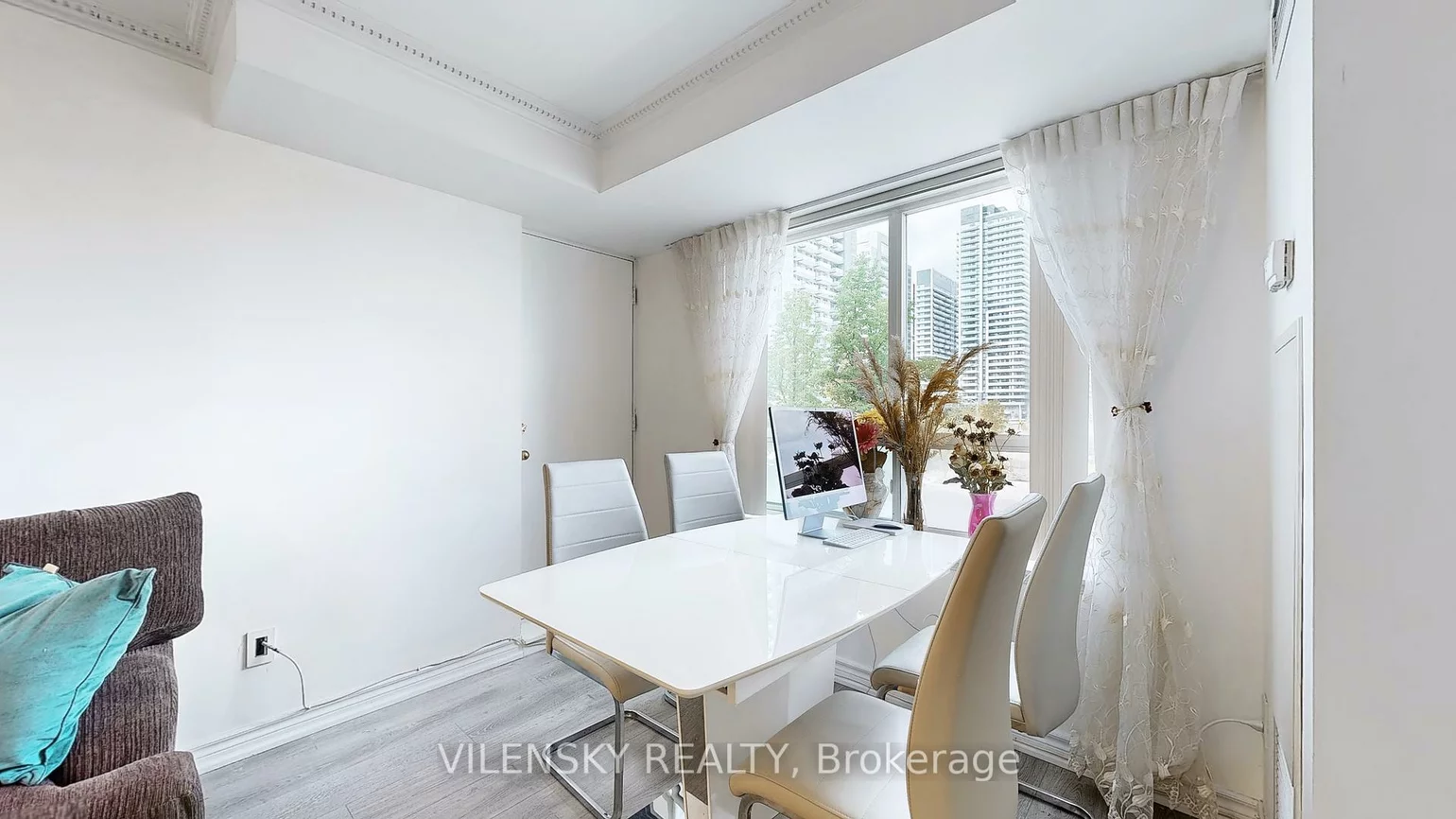 39, Oneida, Langstaff, Richmond Hill