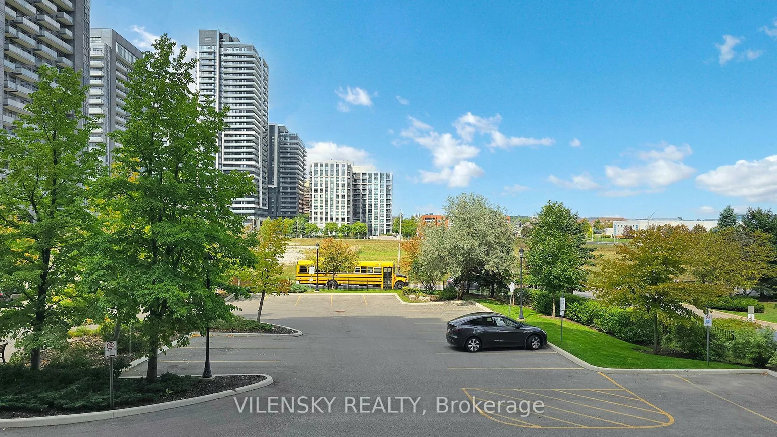 39, Oneida, Langstaff, Richmond Hill